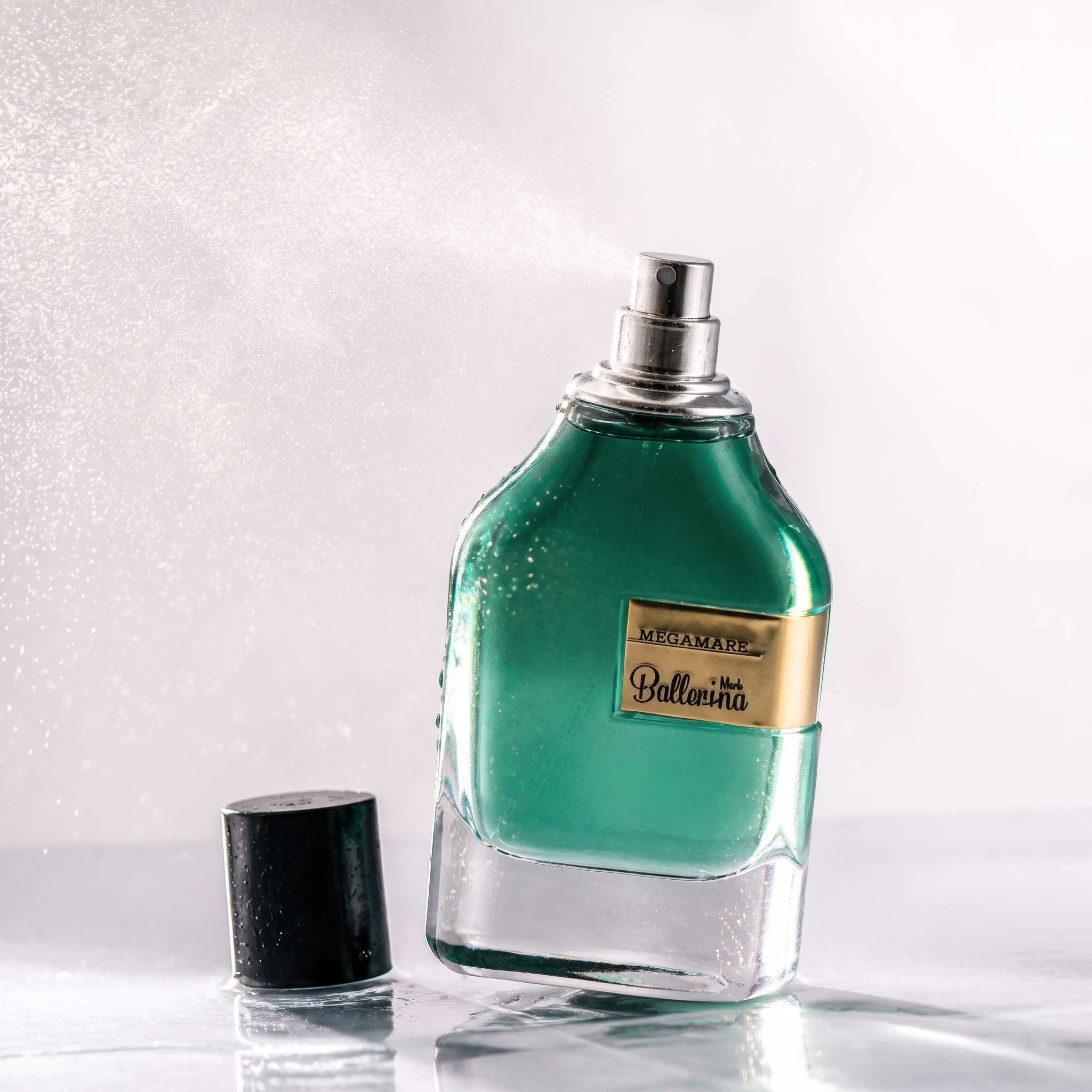 عطر مردانه و زنانه بالرینامدل Megamare حجم 100 میلی لیتر